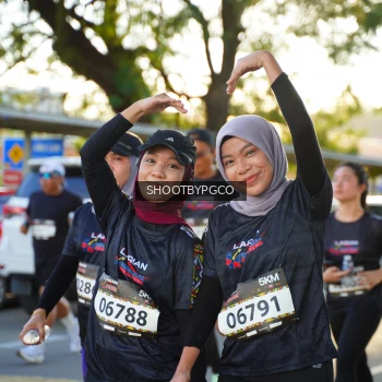 Runner Photo 1643476