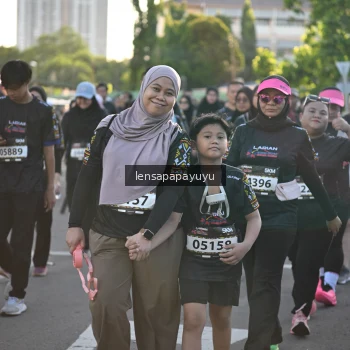 Runner Photo 1643603