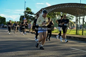 Runner Photo 1643656