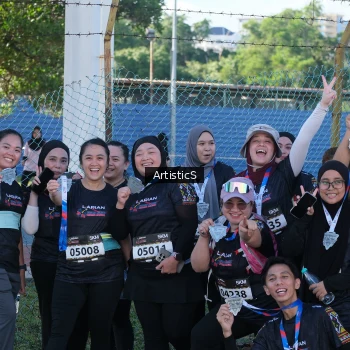Runner Photo 1643676