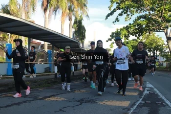 Runner Photo 1643706