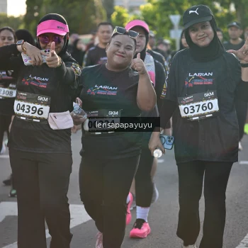 Runner Photo 1643717