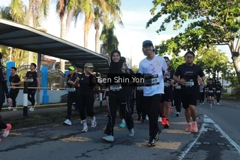 Runner Photo 1643727