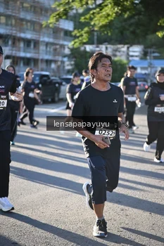 Runner Photo 1643832
