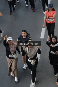 Runner Photo 1643866