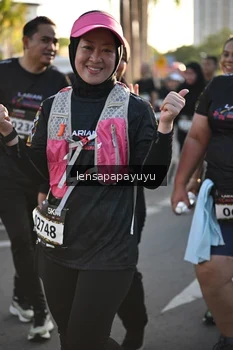 Runner Photo 1643899
