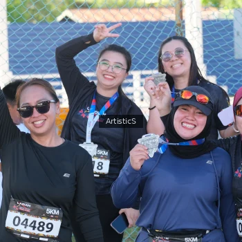 Runner Photo 1643909