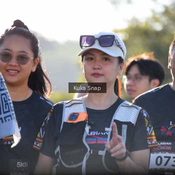 Runner Photo 1643983