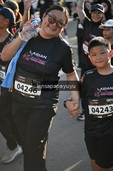 Runner Photo 1644178