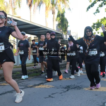 Runner Photo 1644196