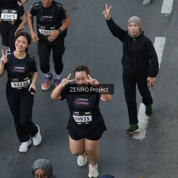 Runner Photo 1644197