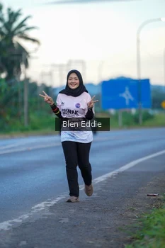 Runner Photo 1644279