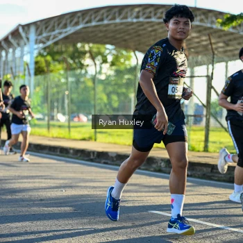 Runner Photo 1644317