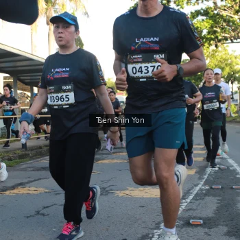 Runner Photo 1644324