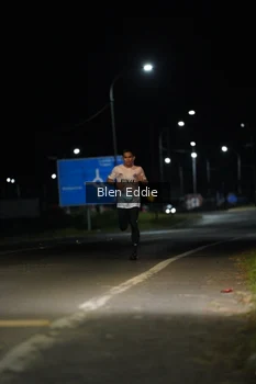 Runner Photo 1644476