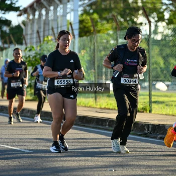 Runner Photo 1644581