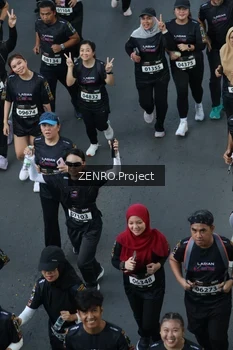 Runner Photo 1644637