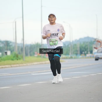 Runner Photo 1644991