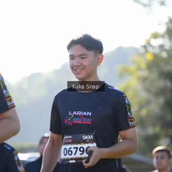 Runner Photo 1645075