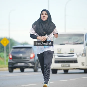 Runner Photo 1645086