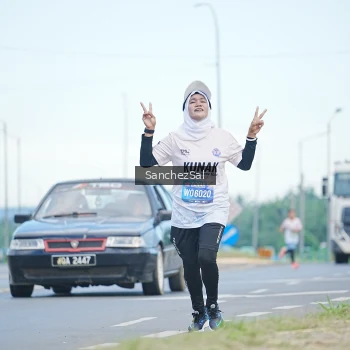 Runner Photo 1645151