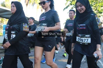 Runner Photo 1645234