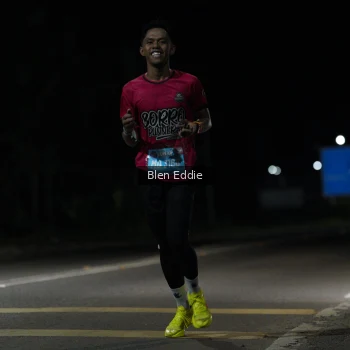 Runner Photo 1645350