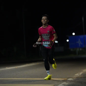 Runner Photo 1645354