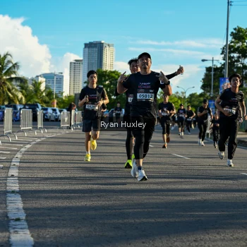Runner Photo 1645359