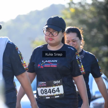 Runner Photo 1645426