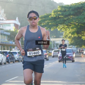 Runner Photo 1645443