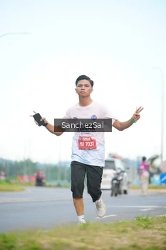 Runner Photo 1645456