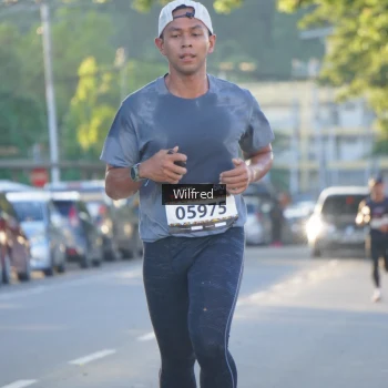 Runner Photo 1645490