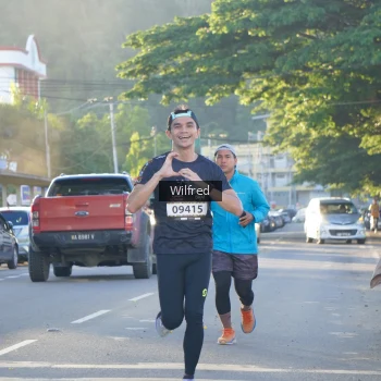 Runner Photo 1645567