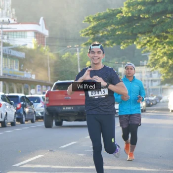 Runner Photo 1645587