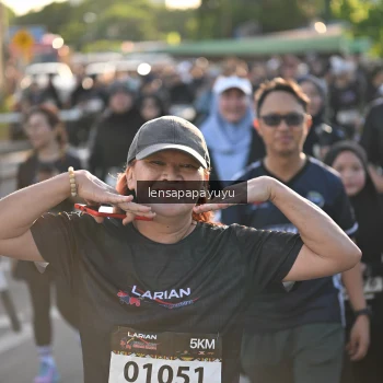Runner Photo 1645596