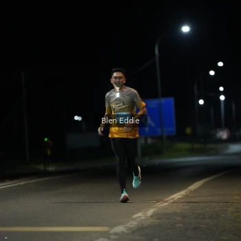 Runner Photo 1645995