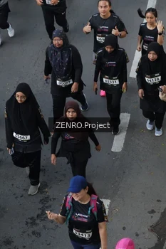 Runner Photo 1646030