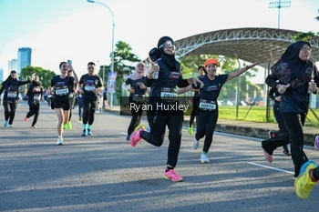Runner Photo 1646047
