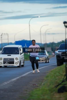 Runner Photo 1646104
