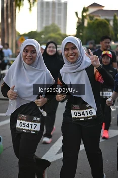 Runner Photo 1646261