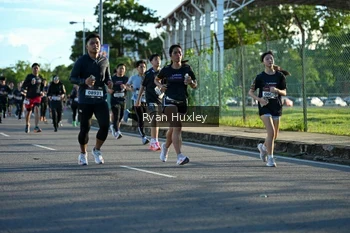 Runner Photo 1646278