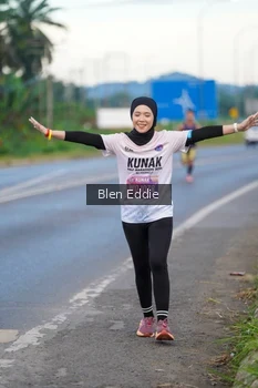 Runner Photo 1646451