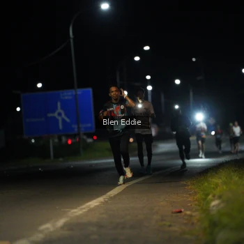 Runner Photo 1646504