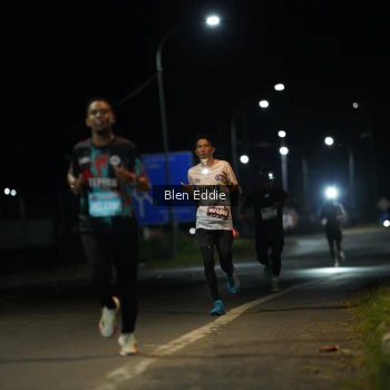 Runner Photo 1646570