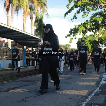 Runner Photo 1646641