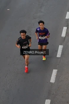 Runner Photo 1646685