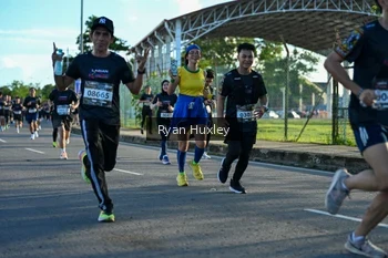 Runner Photo 1646774