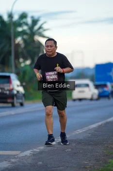 Runner Photo 1646807