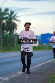 Runner Photo 1646841